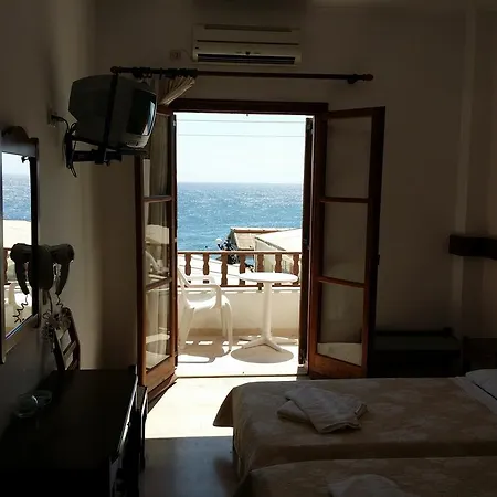 Отель Ocean View Камари